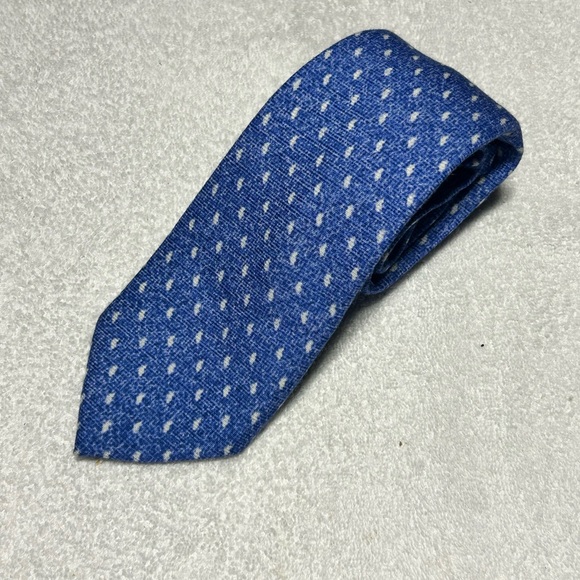Michael Kors Other - Michael Kors Blue‎ Patterned Men's Tie NWT